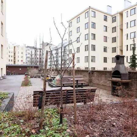Small Paradise Next To Subway @pengerkatu * Helsinki